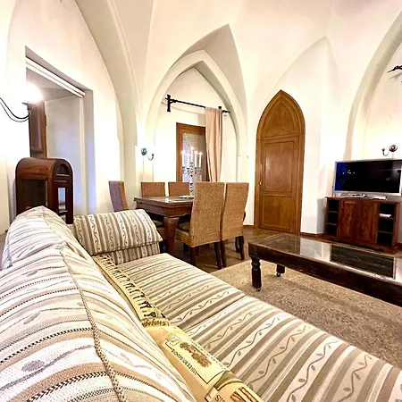 Apartament Captain's Castle *