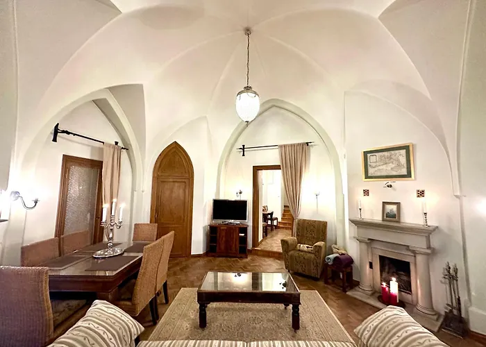 Captain's Castle Tallin