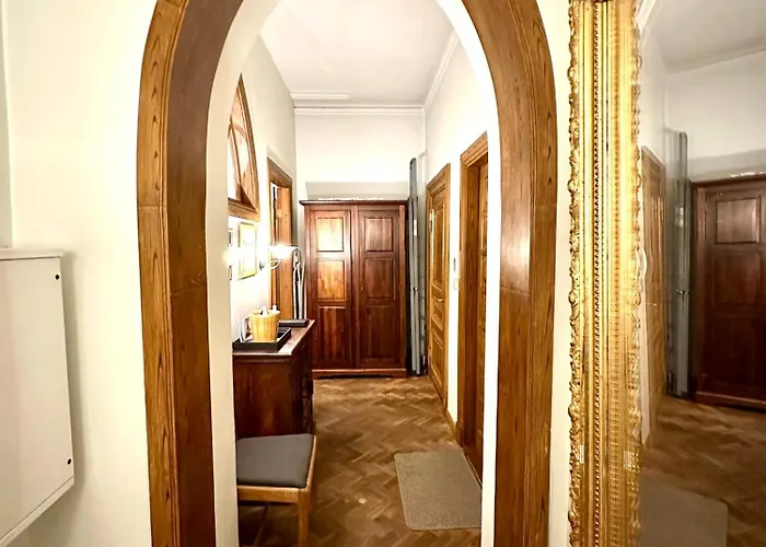 Captain's Castle * Tallin